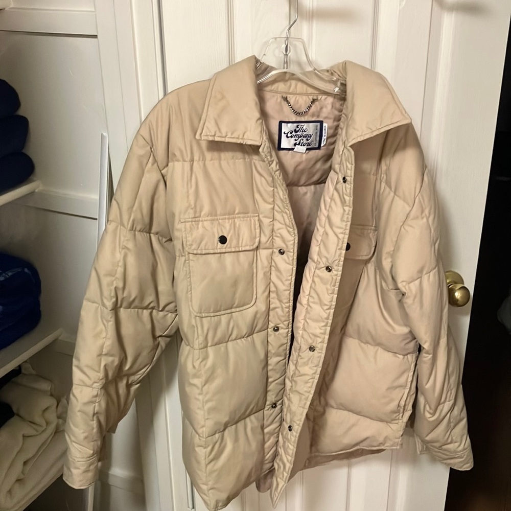 Puffy tan jacket